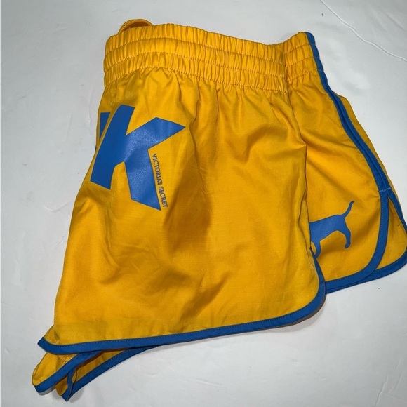 NWT💓PINK VICTORIA SECERT ⭐️SHORTS 🏷️ size M - Picture 5 of 11